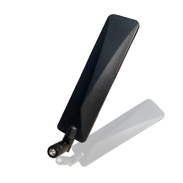 Ultra-Wideband 5G LTE Omni-Directional Antenna With Terminal Mount (AC-Q35-BY)